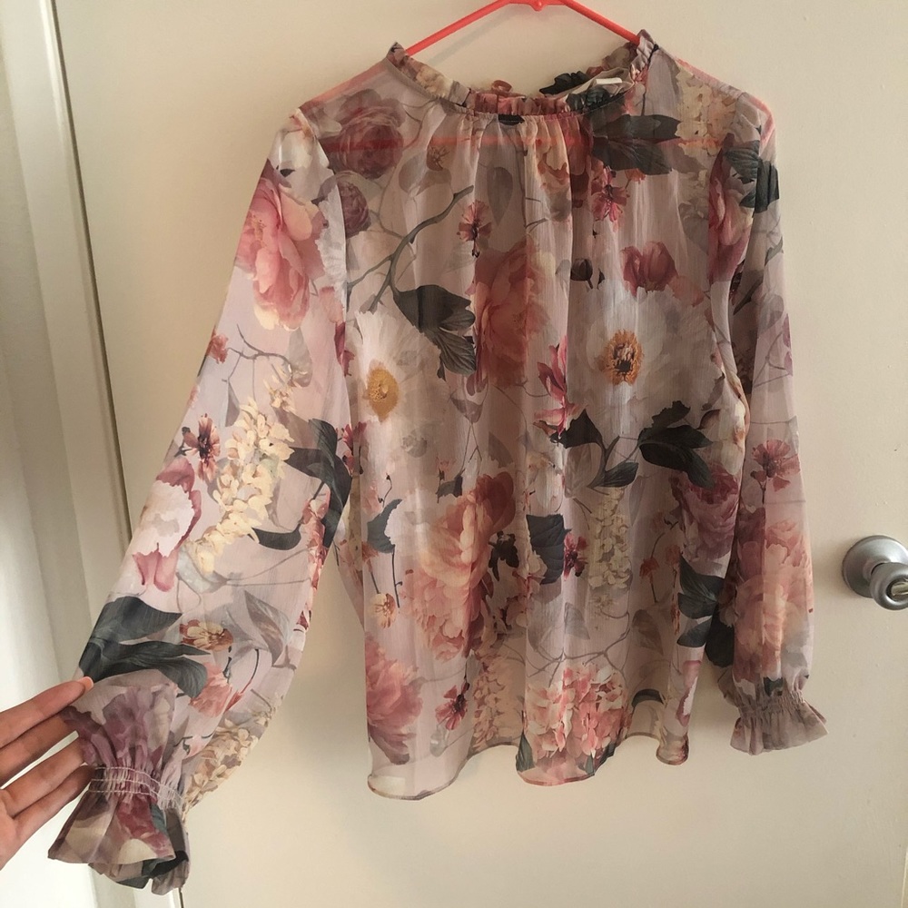 cute blouse